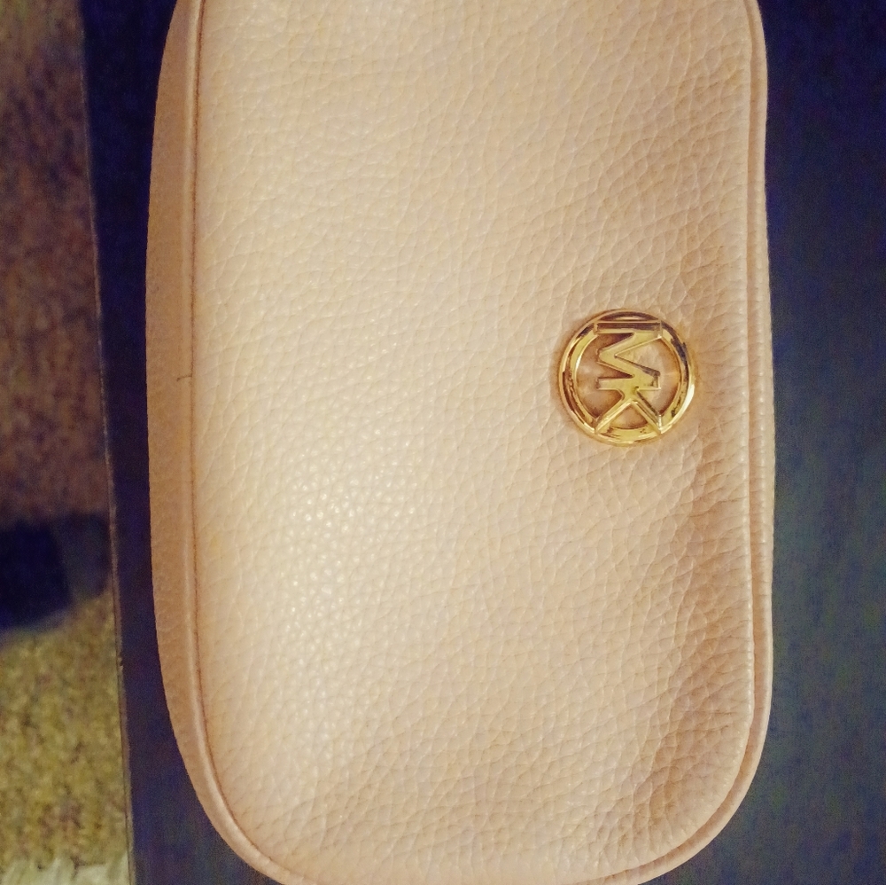 Michael Kor Pink bag